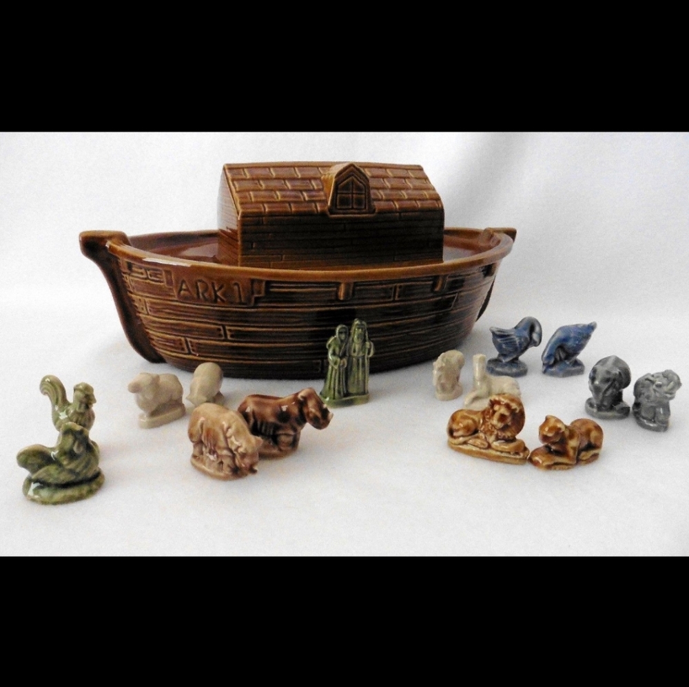 NWT Wade Red Rose Tea Collectable Noah's Ark Set